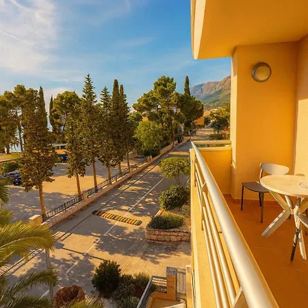 Neptun Hotel Gradac (Split-Dalmatia)