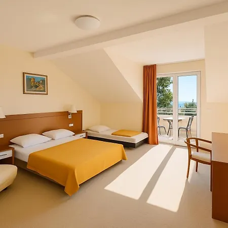 Neptun Hotel Gradac (Split-Dalmatia)