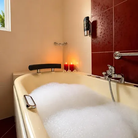 Neptun 4* Градац